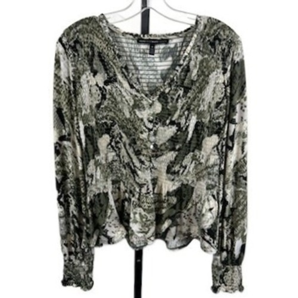 White House Black Market Women's Size Medium Snake‎ Print Smocked V-Neck Blouse